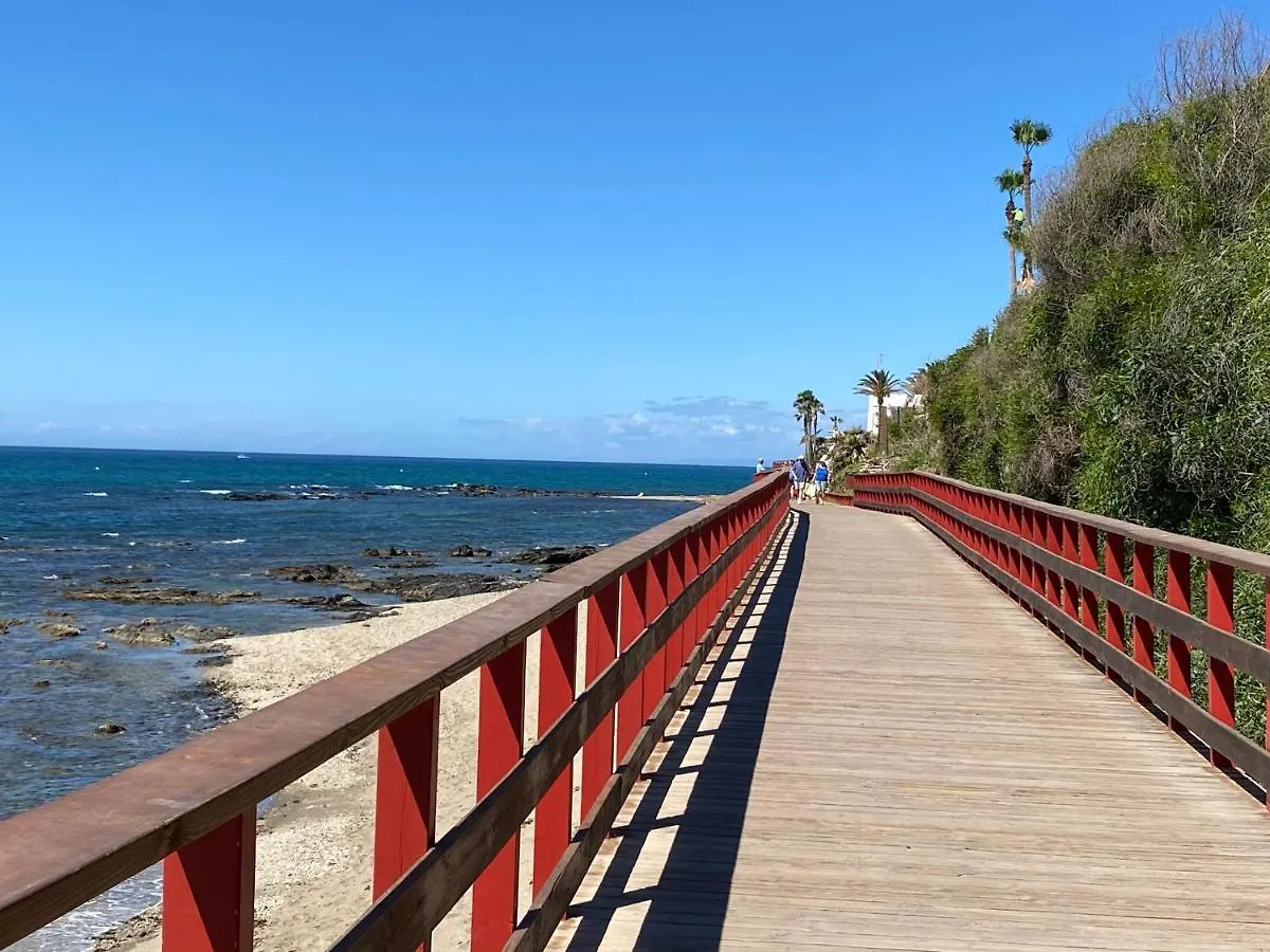 Independent Villa Beach House El Bosque La Cala De Mijas Holiday home