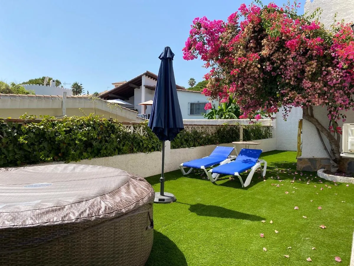 Independent Villa Beach House El Bosque La Cala De Mijas