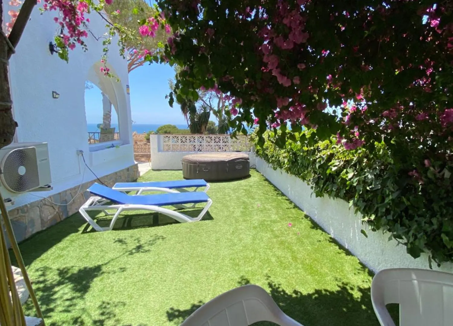 Independent Villa Beach House El Bosque La Cala De Mijas