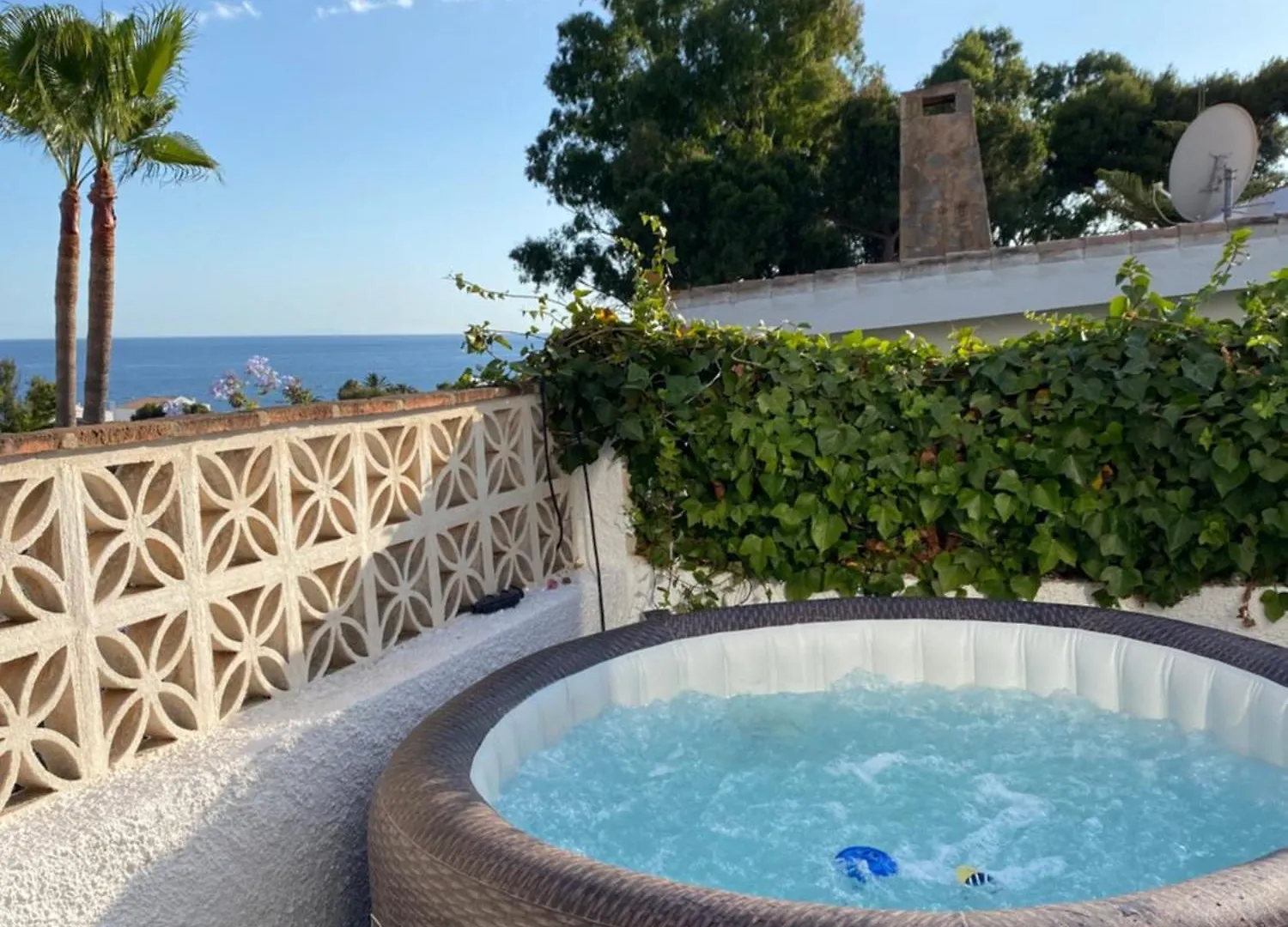 Independent Villa Beach House El Bosque La Cala De Mijas