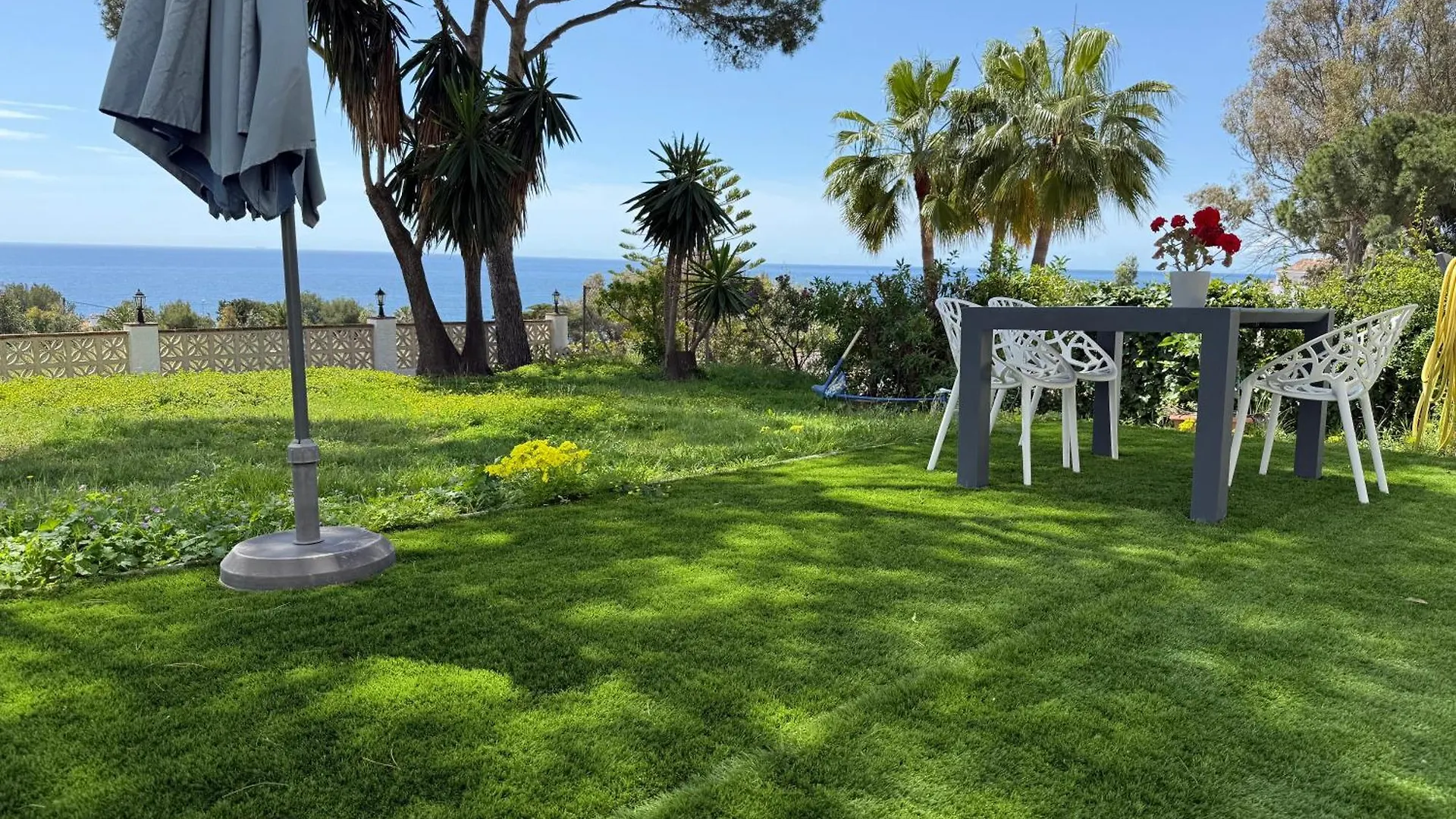 Independent Villa Beach House El Bosque La Cala De Mijas Spain