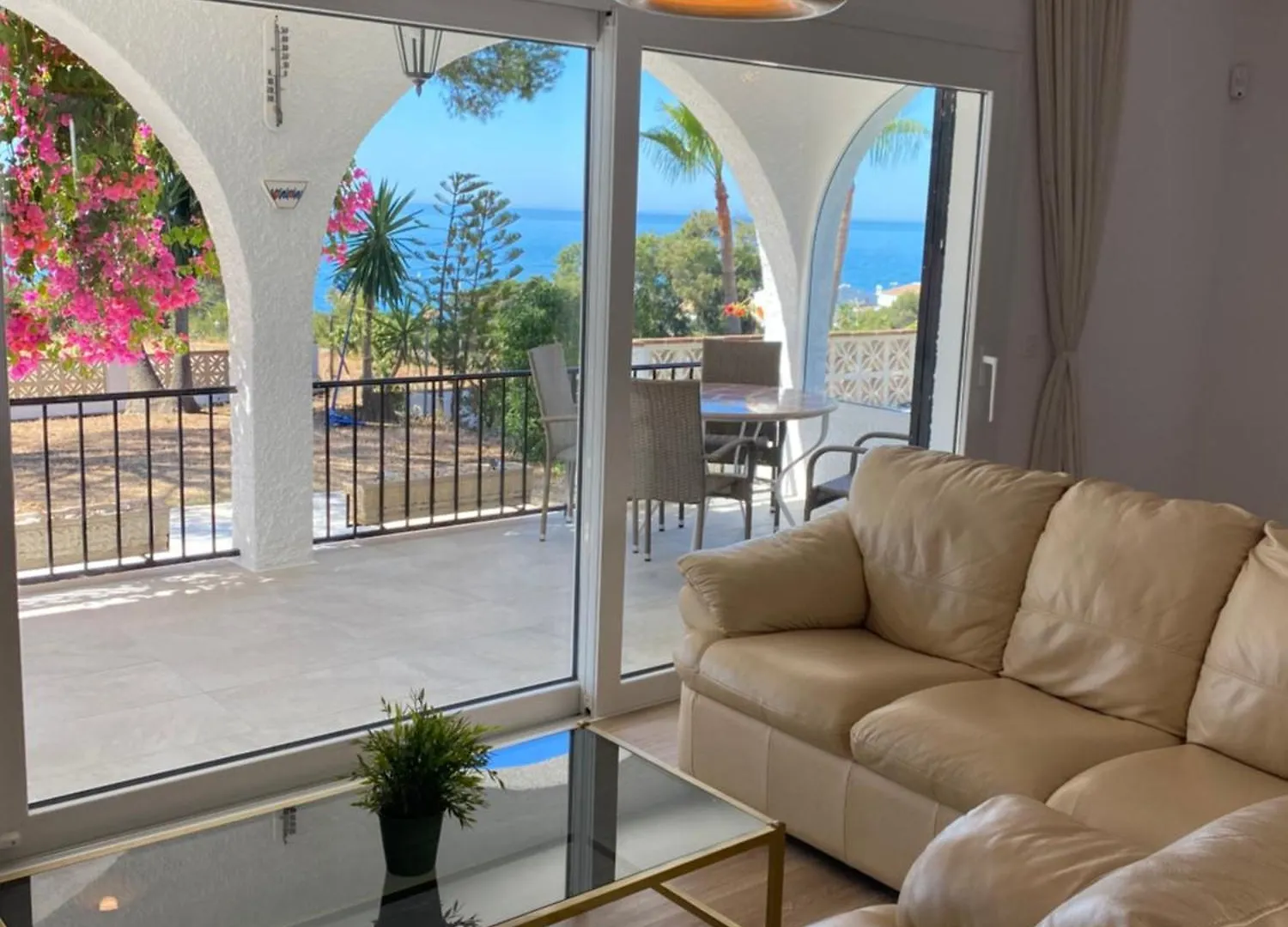 Independent Villa Beach House El Bosque La Cala De Mijas